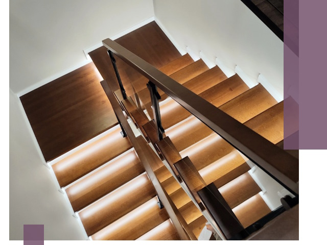 Изготовление П-образных лестниц под ключ в Вязниках