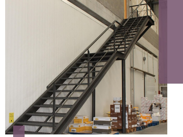 Лестницы для производства в Вязниках — изготовление и монтаж