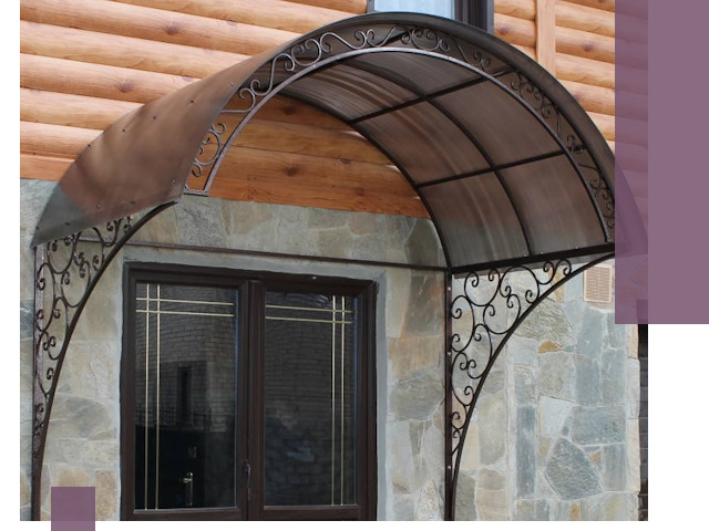 Арочные козырьки под ключ в Вязниках: изготовление и монтаж